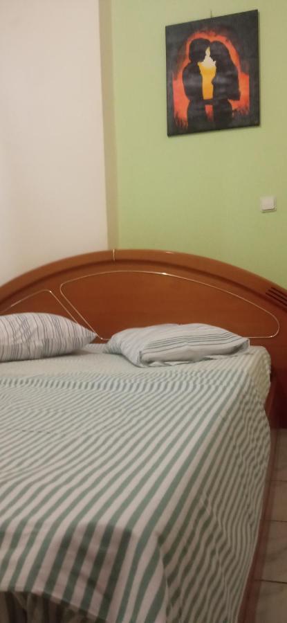 נפפקטוס Evi'S Apartment מראה חיצוני תמונה